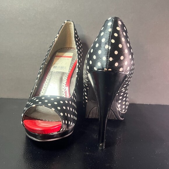 Rampage, Gracee Polka Dot Peep Toe Heels, Size 7.5M - Picture 2 of 3